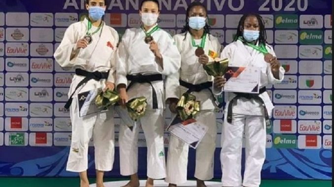 Belkadi-Amina-Championnat-Afrique-2020-Or-podium